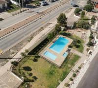 piscina para niños y adultos