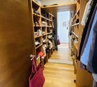 Walk-in closet