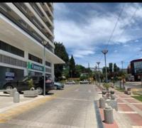 A pasos de plaza de armas