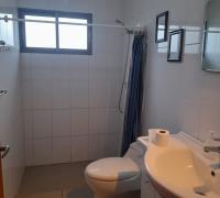 AMPLIOS BAÑOS