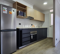 moderna cocina amoblada y equipada