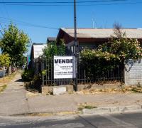 Casa de esquina cautin con colima excelente ubicación con locomocon a la puerta sitio amplio ideal para inversion la superficie del terreno permite la construccion de otra vivienda o local comercial por si visibilidad 