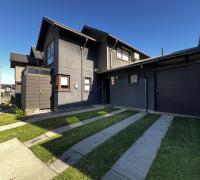 Casa nueva amplios estacionamientos y bodega