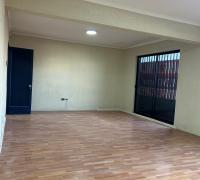 OFICINA / HABITACION