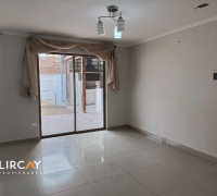 amplio living comedor