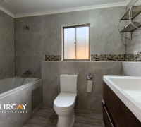 baño con jacuzzi