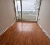 LIVING CON SALIDA A BALCON