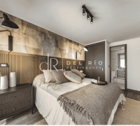 Dormitorio en suite con closet