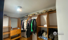 walk in closet dormitorio principal