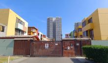 Entrada al condominio