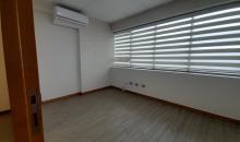 recepción mas priva y baño