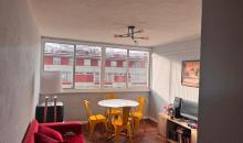 Se vende hermoso departamento, ubicado en la población Kennedy, Puerto Montt. consta de: tres dormitorios, un baño, living comedor, cocina y logia