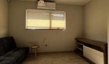 sala de estar amplia finas terminaciones