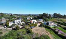 Sol todo el día: ubicación estratégica para un hogar cálido y eficiente