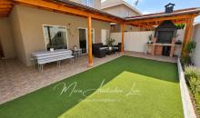Amplio Patio con quincho