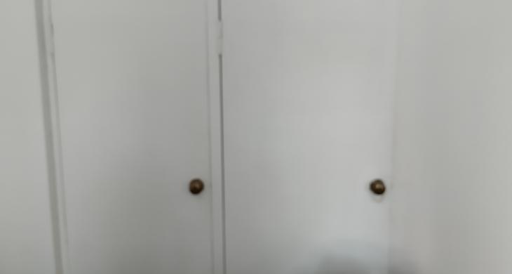 PUERTAS DE LOS CLOSET EN DORMITORIO PRINCIPAL