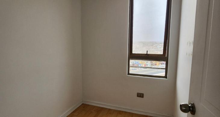Segundo dormitorio con piso flotante y gran luminosidad