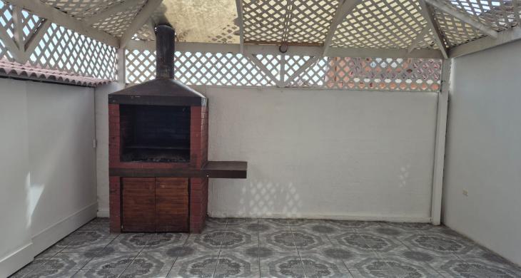 Pérgola con quincho