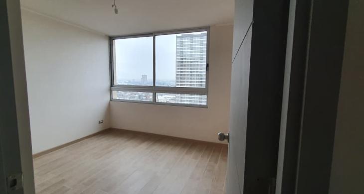 Vista hacia atrás del Edificio Estacionamientos