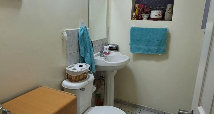 1 Baño Amplio Completo