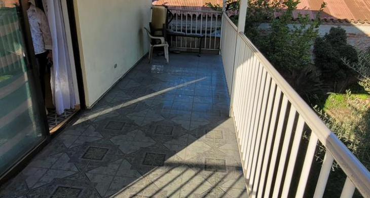 SE APRECIA EXTENSA TERRAZA