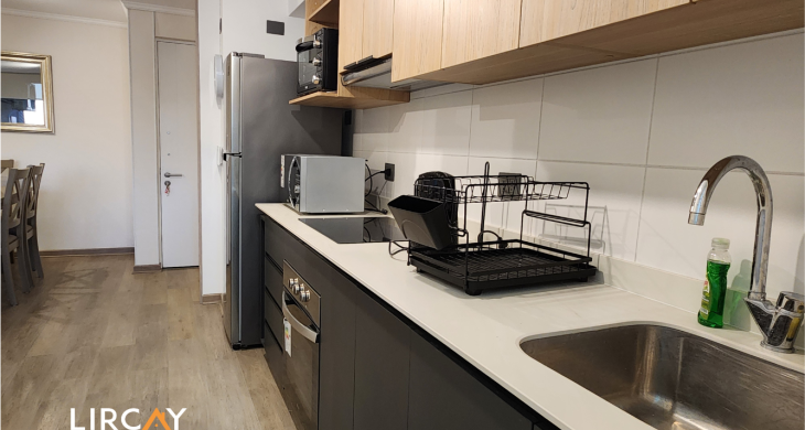 cocina amueblada y equipada