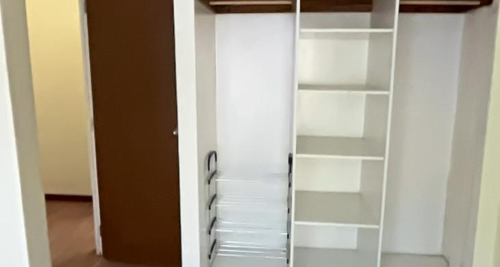 closet de cada dormitorio