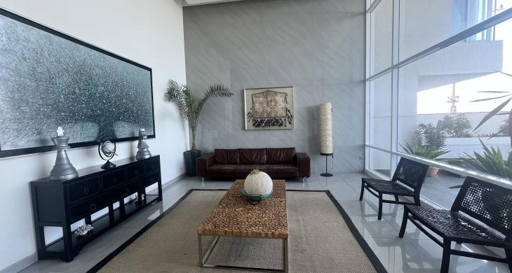 Hall de acceso edificio