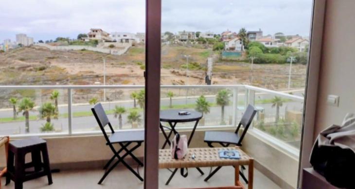 un espacio exterior excepcionalmente amplio que expande tus ambientes