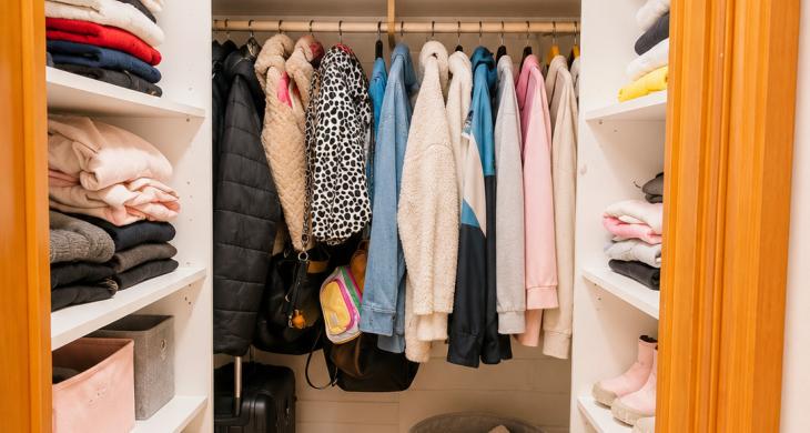 walking closet