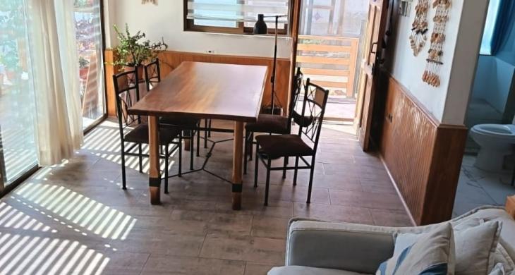 AMPLIO  Y LUMINOSO LIVING COMEDOR
