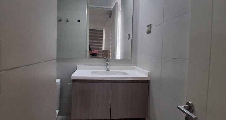 baño del cuarto principal