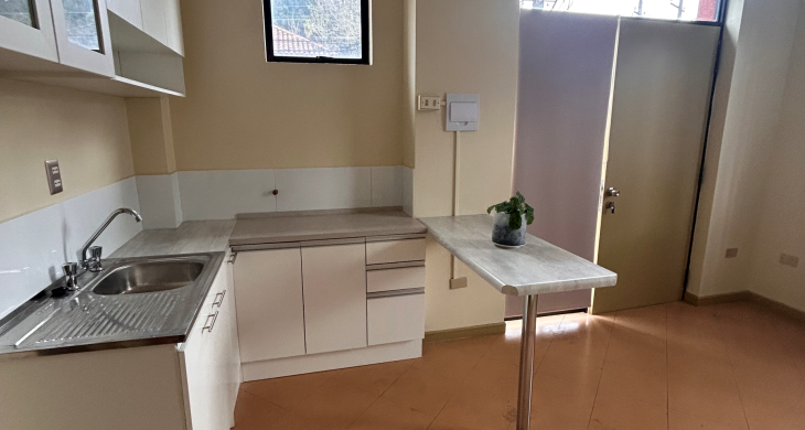 mueble con lavaplatos